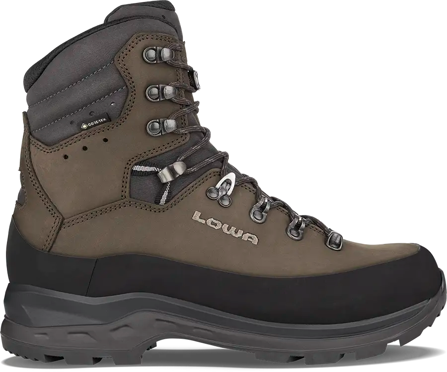 side view of a TIBET EVO GTX hiking boot