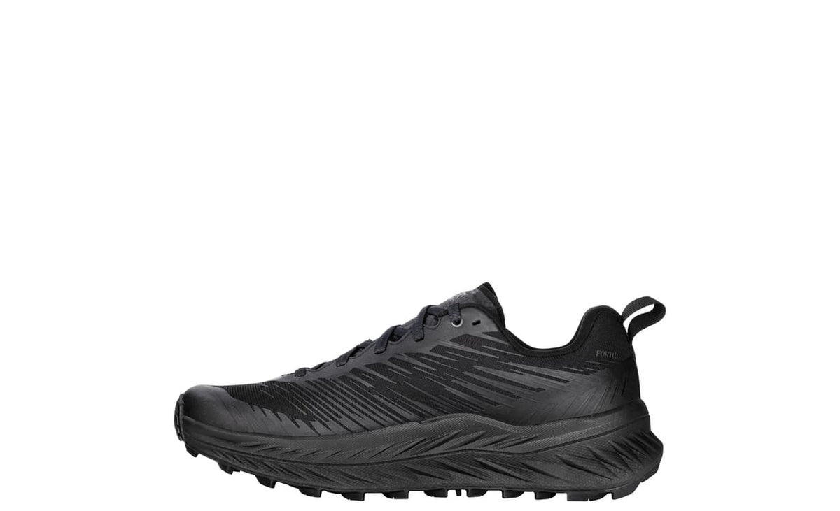 Men's LOWA FORTUX tactical boot in BLACK/BLACK for tactical and duty use and trail running. SKU 3106939999