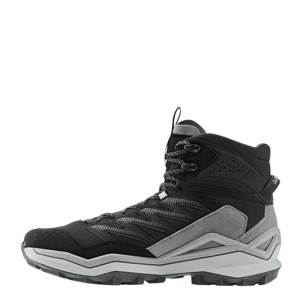 Men's LOWA MADDOX PRO GTX MID hiking boot in BLACK/GREY with GORE-TEX waterproof protection for hiking. SKU 3116209930, 3116219930