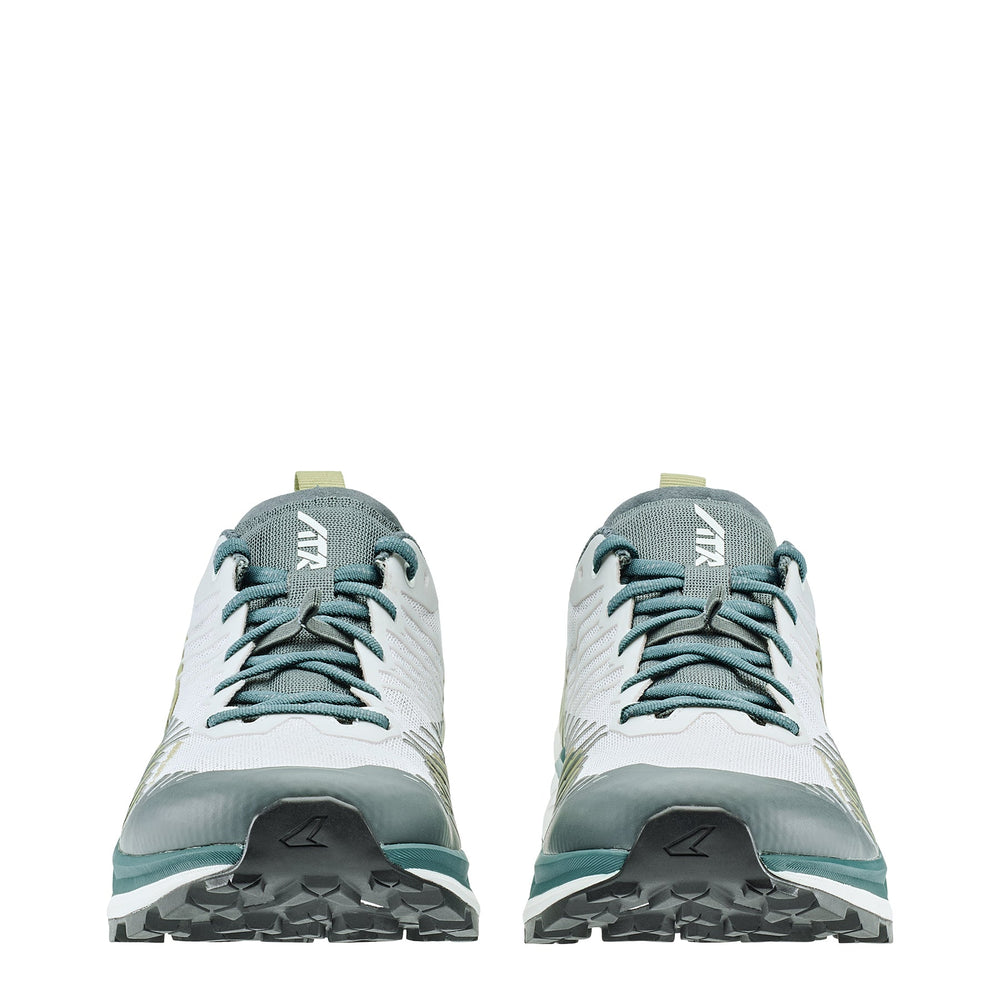Men's LOWA AMPLUX 2 trail running shoe in GREY/FERN for trail running. SKU 3116809059