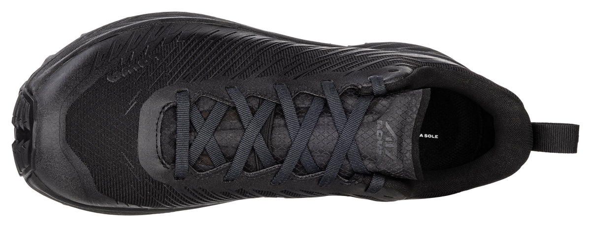 Women's LOWA FORTUX WS trail running shoe in BLACK/BLACK for trail running and tactical and duty use. SKU 3206939999